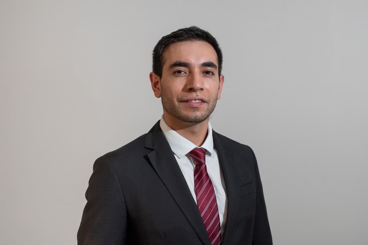 Abogado Nelson Calderón